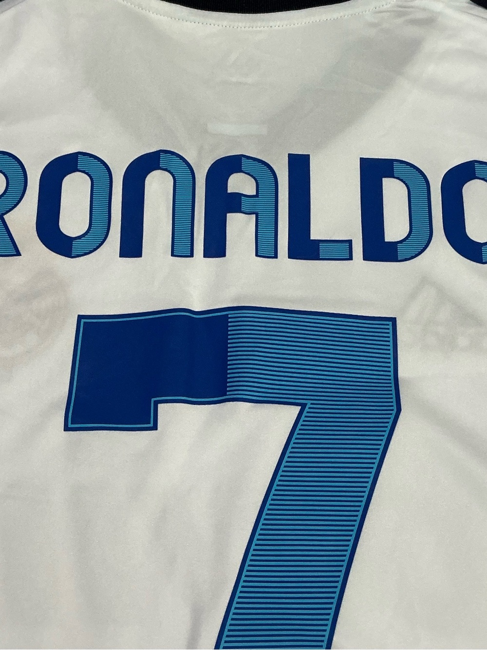 NWT Real Madrid 2012/13 Home Retro Jersey Long Sleeves Ronaldo # 7 Size XL - Picture 14 of 14